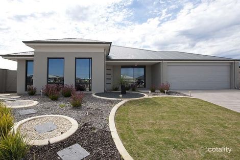 Property photo of 6 Vilama Link Ellenbrook WA 6069