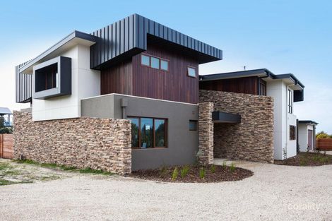 24 Ocean Acres Dr, Torquay, VIC 3228