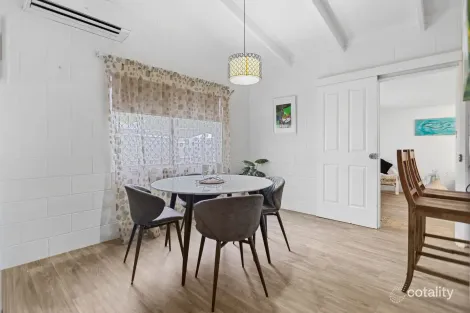 Property photo of 1/121 Kamerunga Road Freshwater QLD 4870