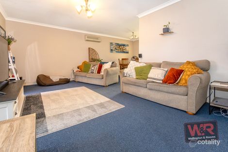 Property photo of 19 Target Road Yakamia WA 6330