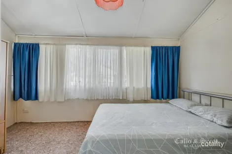 Property photo of 8 Guy Street Shorncliffe QLD 4017