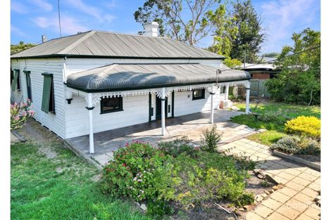 105 Edwardes St, Deniliquin, NSW 2710