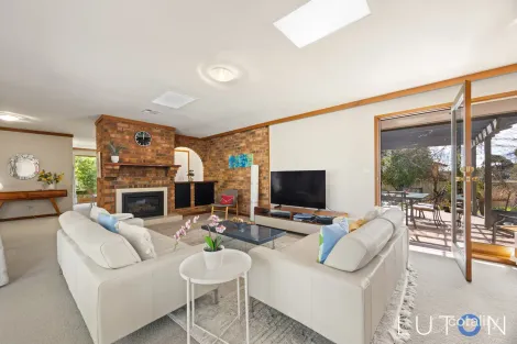 Property photo of 28 Carleton Street Kambah ACT 2902