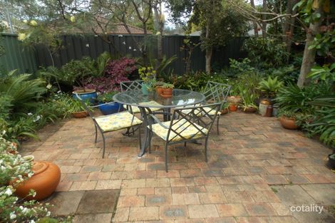 Property photo of 2/2 Coraki Close Ourimbah NSW 2258