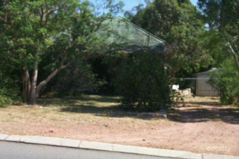 32 Ecko Rd, Mount Nasura, WA 6112