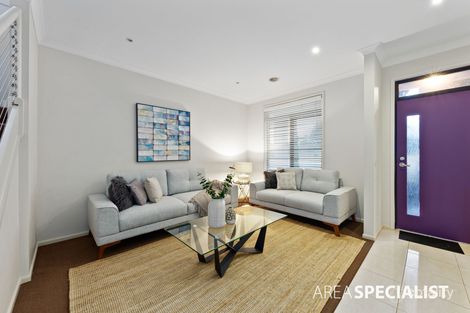 Property photo of 17 Waterside Drive Burnside Heights VIC 3023