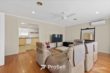 Property photo of 9 Vanessa Drive Hampton Park VIC 3976