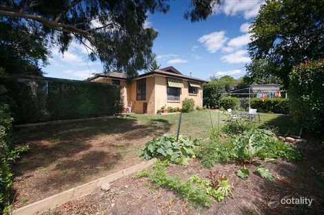 Property photo of 8 Bindon Place Wanniassa ACT 2903