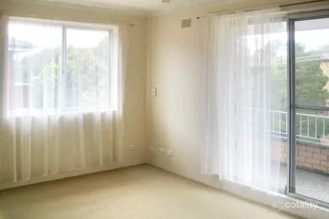 Property photo of 4/25 Lismore Avenue Dee Why NSW 2099