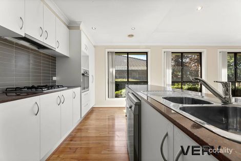 Property photo of 14 John James Loop Macgregor ACT 2615