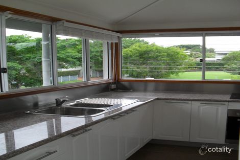 Property photo of 1/28 Macdonald Street Norman Park QLD 4170