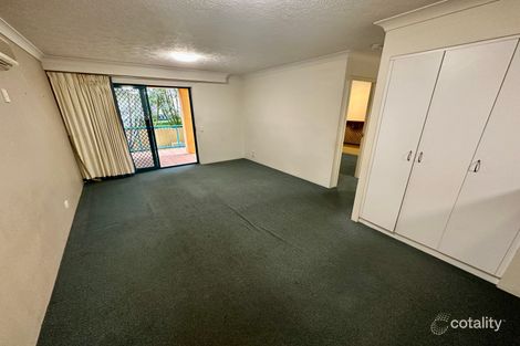 2/4-6 Queensland Ave, Broadbeach, QLD 4218