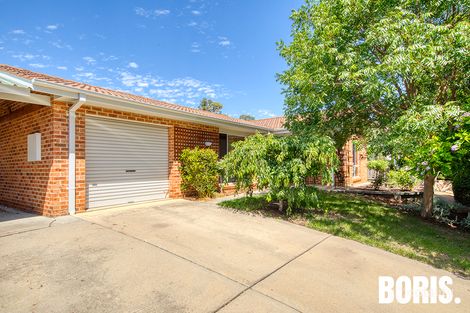 6 Mina Wylie Cres, Gordon, ACT 2906