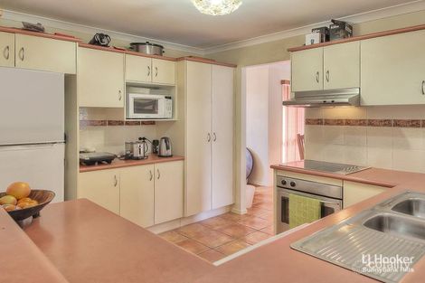 Property photo of 11 Killarney Place Parkinson QLD 4115