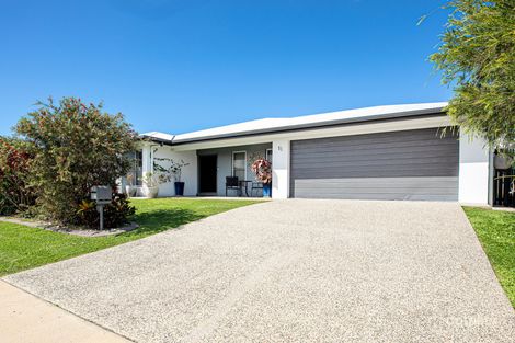 Property photo of 19 Benarid Drive Ooralea QLD 4740