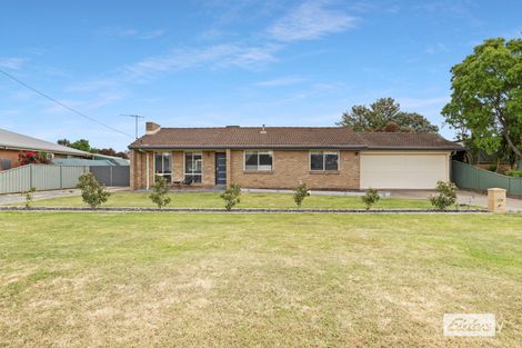 129 Larmer St, Howlong, NSW 2643