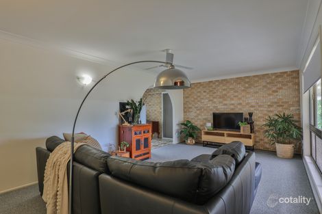 34 Sinclair St, Avenell Heights, QLD 4670