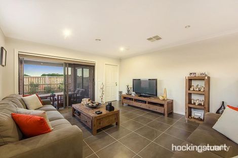 Property photo of 12 Keats Way Fraser Rise VIC 3336