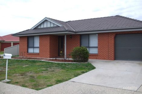7 Jennifer Pl, West Wodonga, VIC 3690