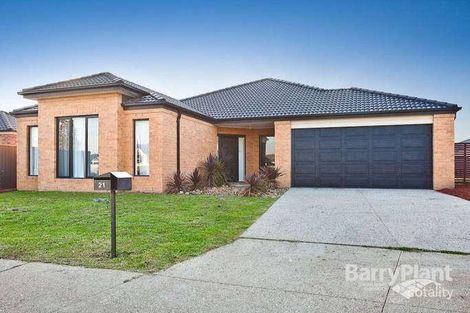 21 Shearwater Dr, Pakenham, VIC 3810