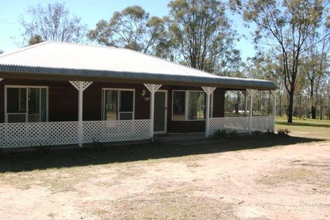 13 Camp Creek Rd, Nanango, QLD 4615