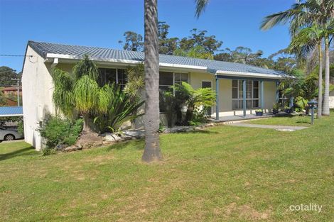 2 Newport Cres, Boambee East, NSW 2452