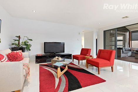 Property photo of 29 Ashberg Drive Waterways VIC 3195