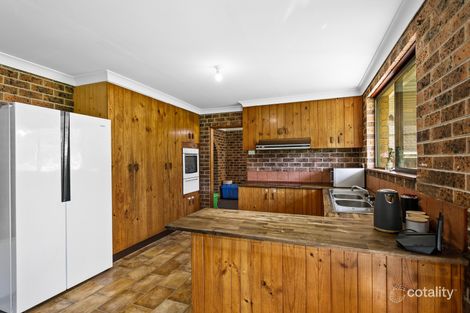 Property photo of 8 Gray Avenue Mount Warrigal NSW 2528