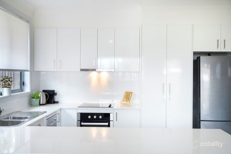 Property photo of 1/86 Minnamurra Road Gorokan NSW 2263