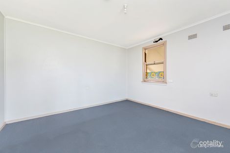 Property photo of 12 Aitape Crescent Whalan NSW 2770