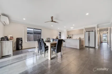 Property photo of 15 Hiddenvale Circuit Yarrabilba QLD 4207