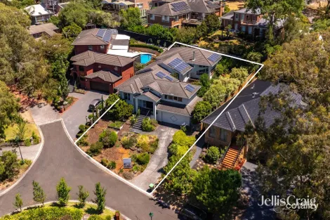 Property photo of 11 Valley Park Grove Eltham VIC 3095