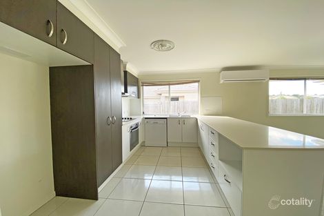 Property photo of 50 Lyrebird Crescent Upper Kedron QLD 4055