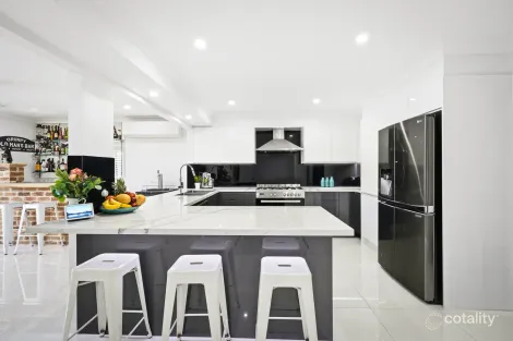 Property photo of 13 Durali Road Glenmore Park NSW 2745