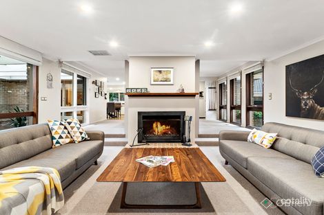 Property photo of 5 Seymour Close Wantirna VIC 3152