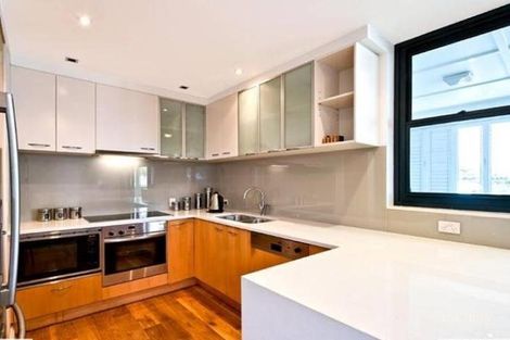 Property photo of 1/6 Trickett Street Surfers Paradise QLD 4217