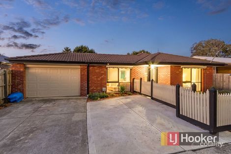 Property photo of 18 Elcan Avenue Cranbourne West VIC 3977