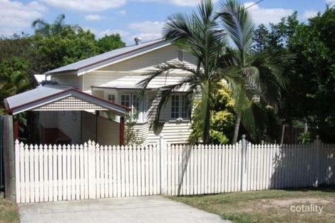 49 Lewis St, Camp Hill, QLD 4152