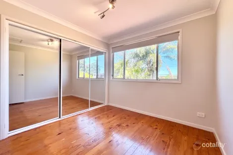 Property photo of 40 Lucretia Road Seven Hills NSW 2147