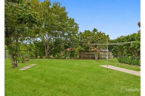 6 Nubara St, Mansfield, QLD 4122