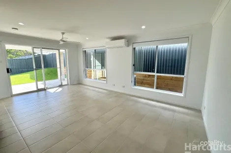 Property photo of 23B Coppice Road Thrumster NSW 2444
