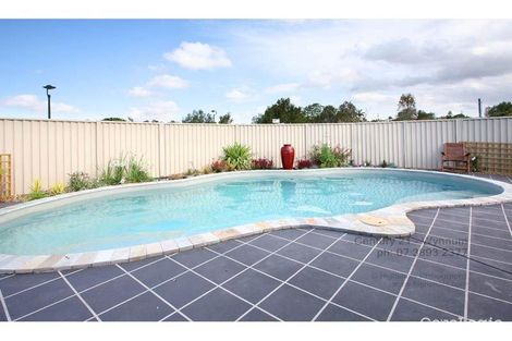 Property photo of 2 Venn Court Wynnum West QLD 4178