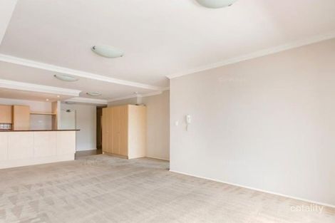 209/4-6 Doepel St, North Fremantle, WA 6159