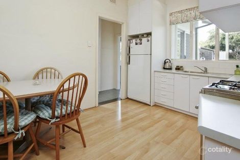 Property photo of 18 Station Avenue Ashwood VIC 3147