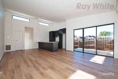 Property photo of 2/15 Alexander Avenue Coburg North VIC 3058