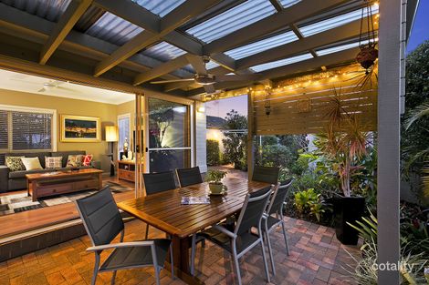 Property photo of 235 Macpherson Street Warriewood NSW 2102