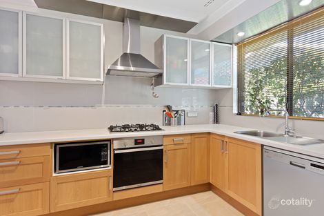 9 Wakefield Ave, Withers, WA 6230