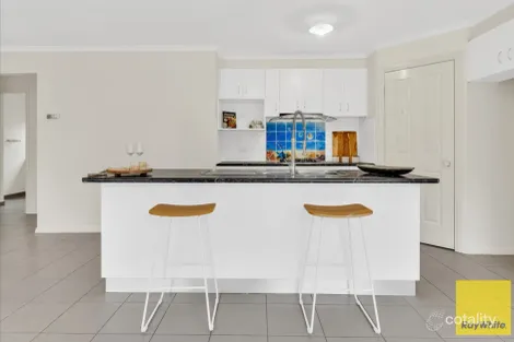 Property photo of 4 Opperman Place Point Cook VIC 3030