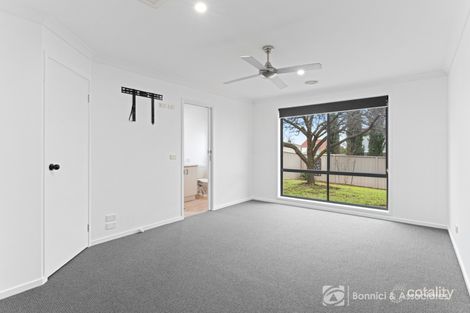 Property photo of 8 Latrobe Court West Wodonga VIC 3690