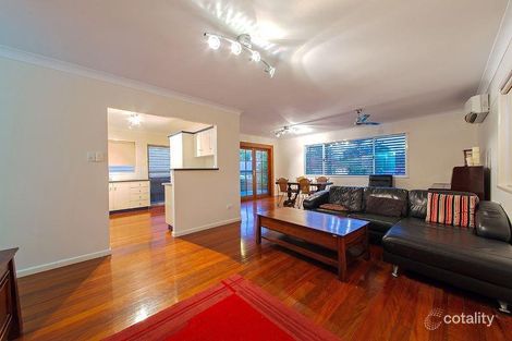 Property photo of 76 Victor Street Holland Park QLD 4121